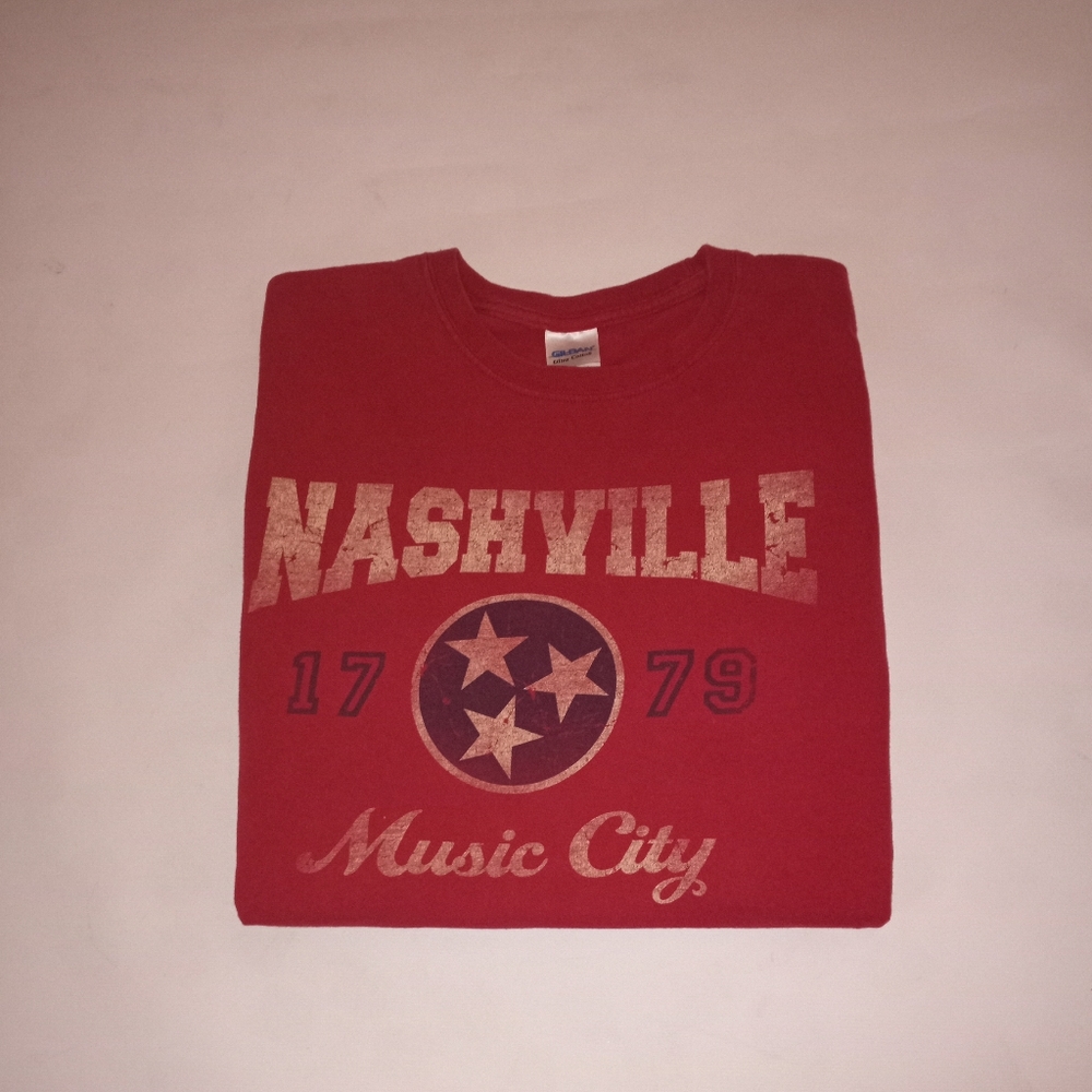 Nashville Music City Distressed Long Sleeve Tee